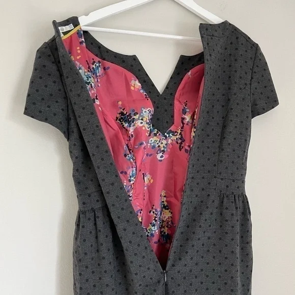 Boden Wool Blend Polka Dot Floral Lined Tulip Split Neck Cap Sleeve Dress Grey 8 - Picture 6 of 9